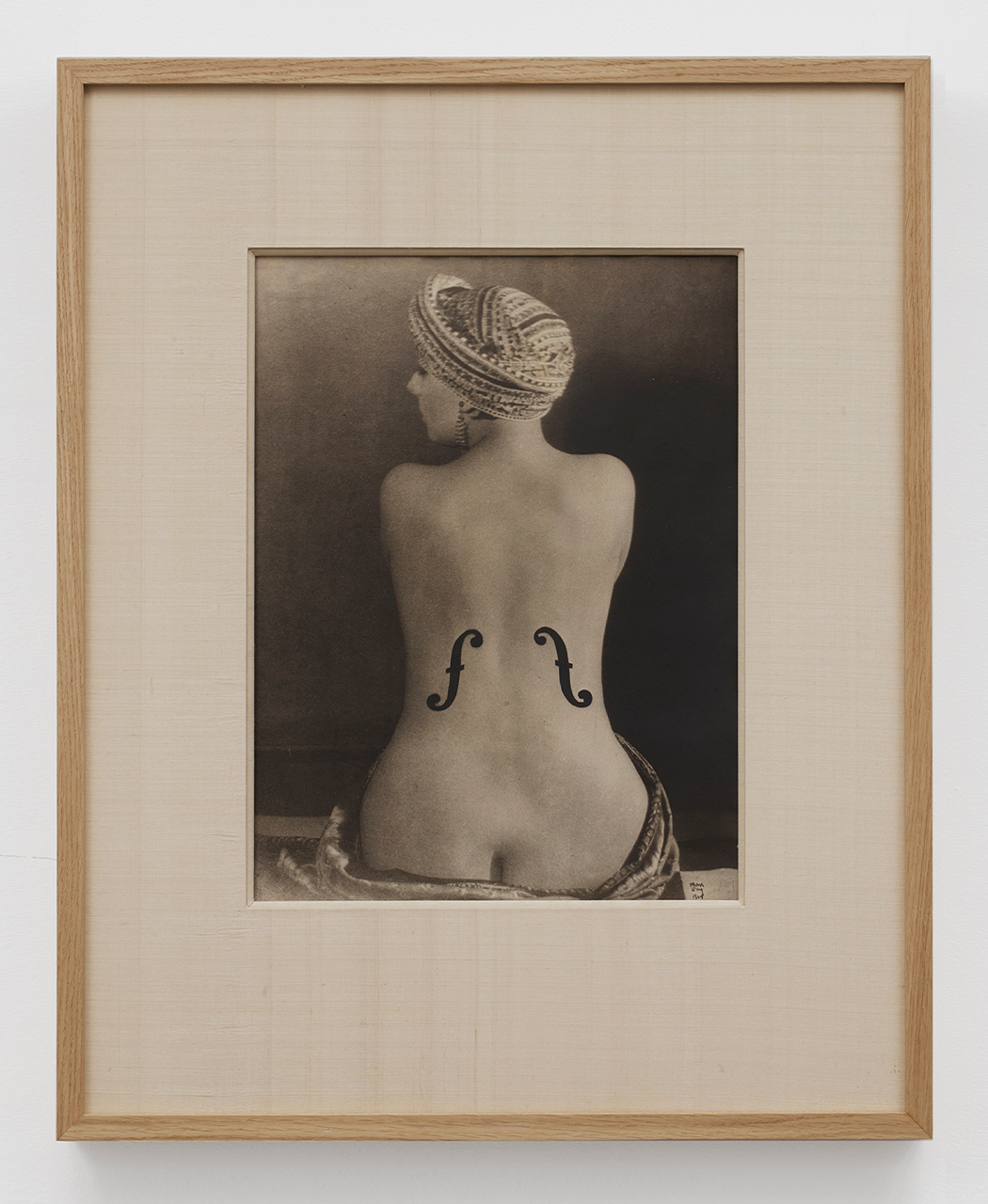 Man Ray, Le Violon d'Ingres, 1970