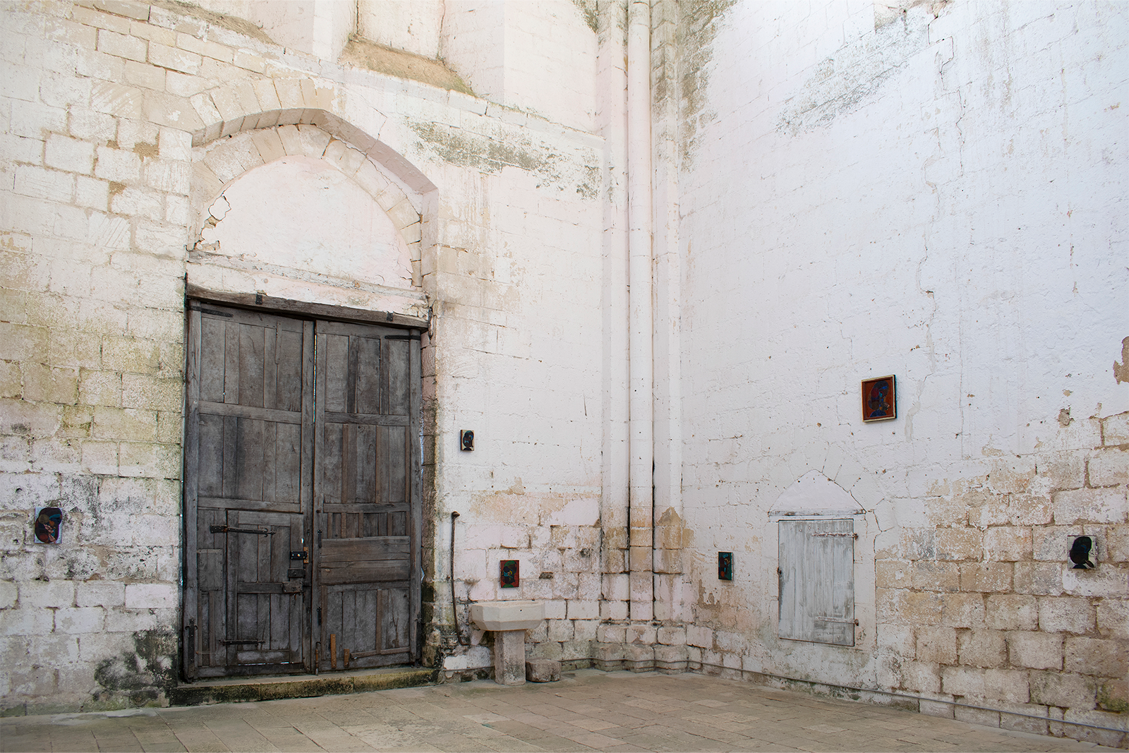 Alexander Tovborg, THOMAS, exhibition view, Villa Atrata